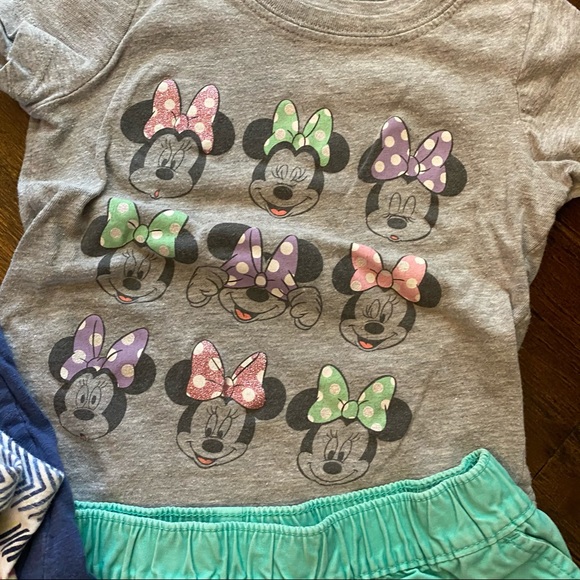 Lot of 2T Summer Outfits - Picture 4 of 5